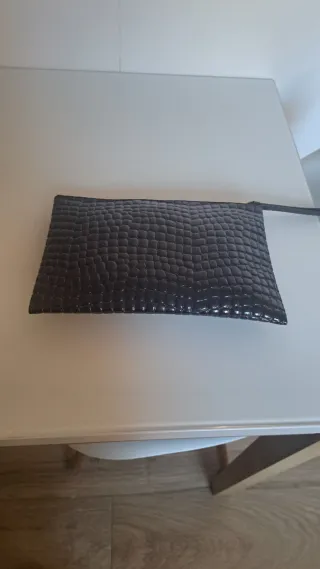 Bolso Bimba y Lola negro efecto piel