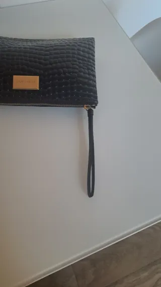 Bolso Bimba y Lola negro efecto piel