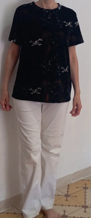 Blusa negra terciopelo Pieces