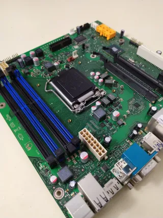 Placa base Fujitsu D3161-A12 GS3