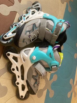 Patines Oxelo Talla 29-32 + Rodilleras