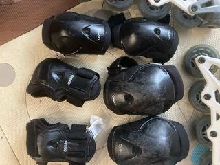 Patines Oxelo Talla 29-32 + Rodilleras