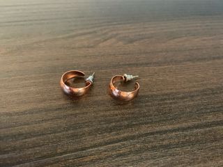 3 paia orecchini a cerchio oro e rossi