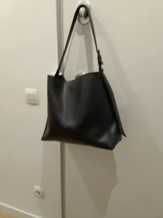 Bolso negro hombro Primark