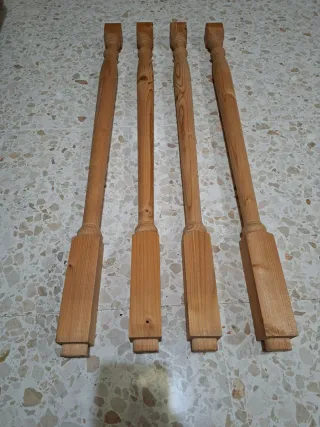 4 mastiles de Madera Nuevas