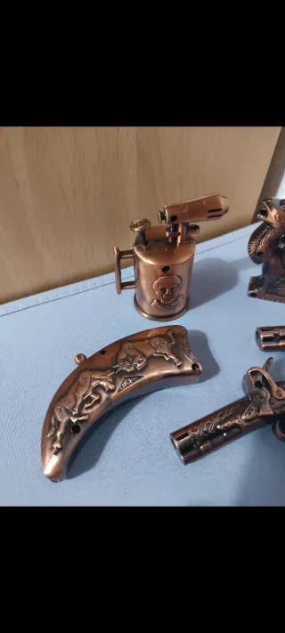 Lote Encendedores Vintage Pistola y Antorcha