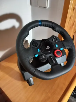 Baquet Playseat WRC e Volante Logitech G29