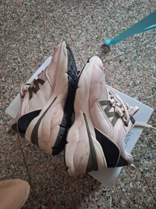 Sneakers Aldo donna rosa e nere