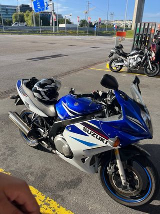 Suzuki GS 500 F Moto