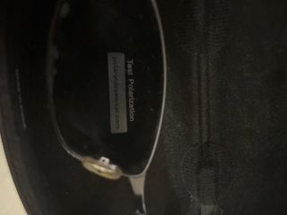 Estuche + Gafas Polaroid Negro