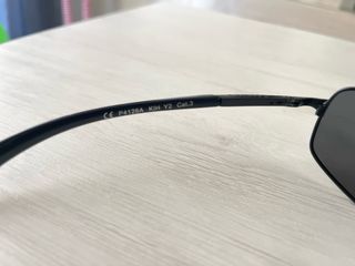 Estuche + Gafas Polaroid Negro