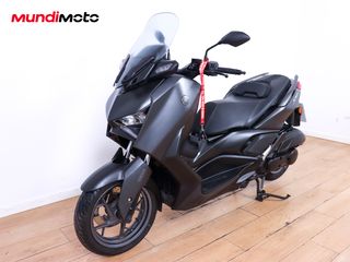 YAMAHA X-MAX 125