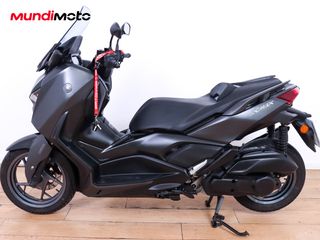 YAMAHA X-MAX 125