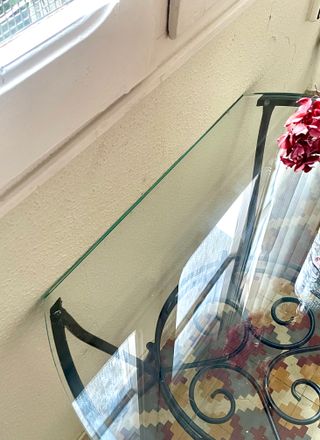 Mesa redonda cristal y metal