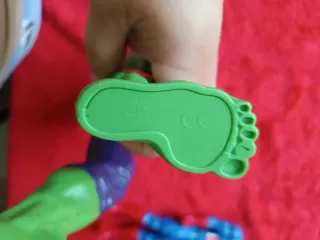 Figuras Hulk y Capitán América Marvel