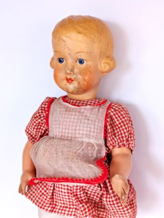 Antigua muñeca catalana cartón estucado 1940