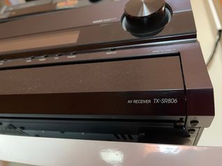 8 Altavoces JBL y amplificador onkio de regalo