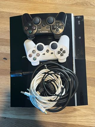 Playstation 3 Fat CECHG04 + 2 controller e cavi