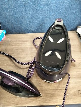 Centro de planchado Philips Aqua Silence GC8650