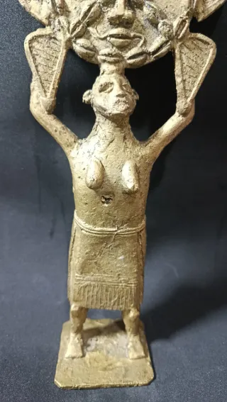 Cetro Yoruba Bronce Figura Antropomorfa