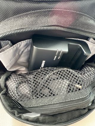 Cámara Canon EOS 1300D + Bolso y Lente