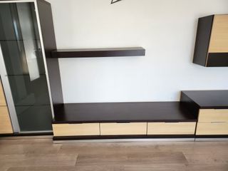 Mueble modular salón madera y cristal