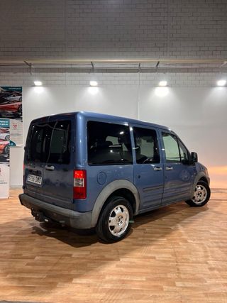 Ford Tourneo Connect 2005