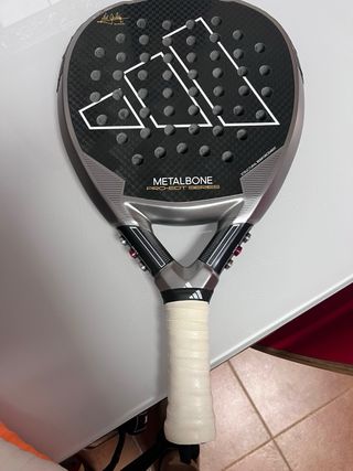 Palas de pádel rotas