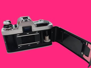 CAMARA DE FOTOS REFLEX ANALOGICA MINOLTA X-300 PLA