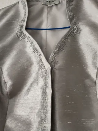 Camisa Plata con Fajín.