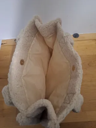 Bolso Guess Beige Sherpa