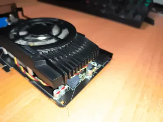 Gráfica ASUS Radeon HD 5770 1GB