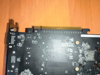 Gráfica ASUS Radeon HD 5770 1GB