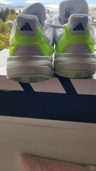 Zapatillas de pádel Adidas Courtjam