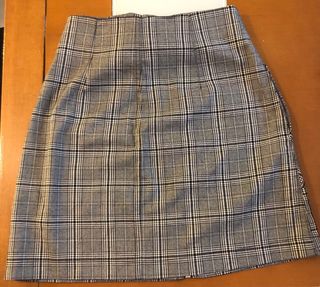 Falda corta Stradivarius cuadros