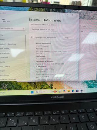 Portátil ASUS OLED Ryzen 7 8845HS/16GB/1TB