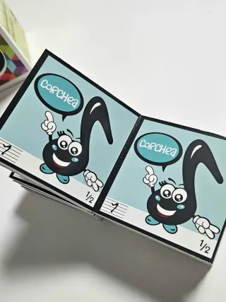 Juguete música educativo didáctico para niños.