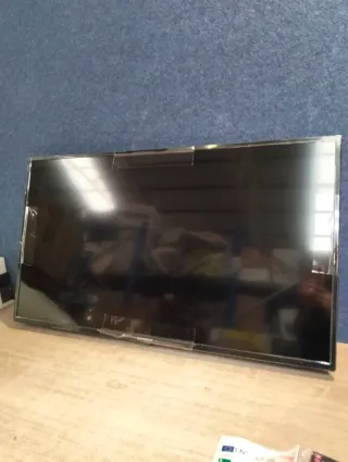 Schneider 40SC510K TV 40" FHD VGA 2xHDMI 2xUSB