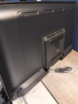 Schneider 40SC510K TV 40" FHD VGA 2xHDMI 2xUSB