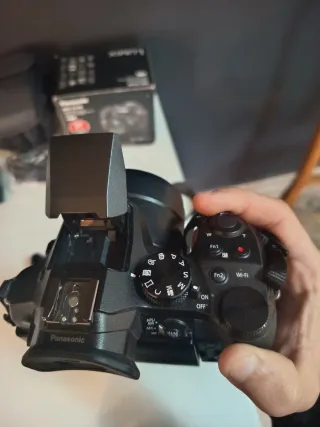 Cámara Panasonic Lumix FZ330 4K