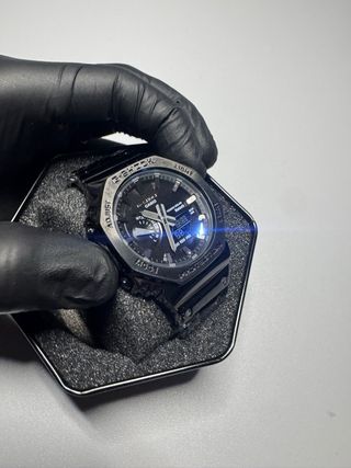 Reloj Casio G-Shock Negro y Plateado