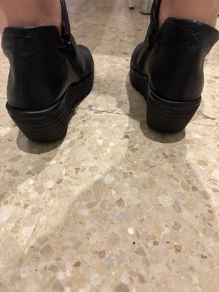 Botines Fly London Talla 38 Negros