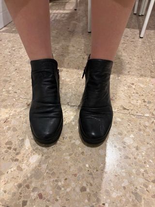 Botines Fly London Talla 38 Negros