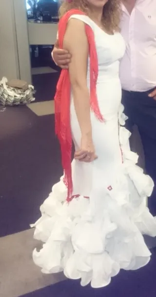Vestido Flamenca Blanco con Rojo