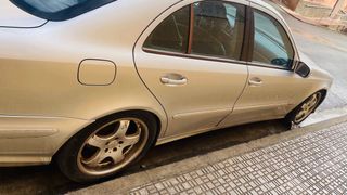 Mercedes-Benz Clase E 2002 W211 165 mil klm