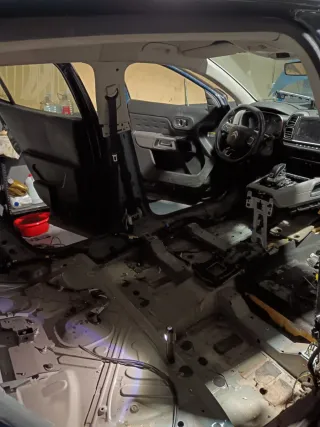 Hago todo tipo de mecánica de coches