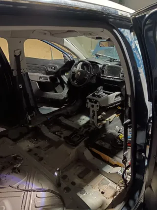 Hago todo tipo de mecánica de coches