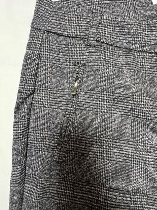 Pantalón cuadros gris