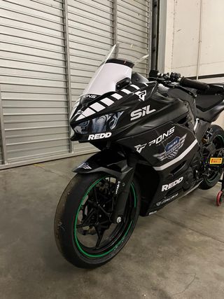 Kawasaki Ninja 400 Competición