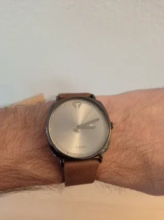 Reloj Tomi Hombre gris Plata